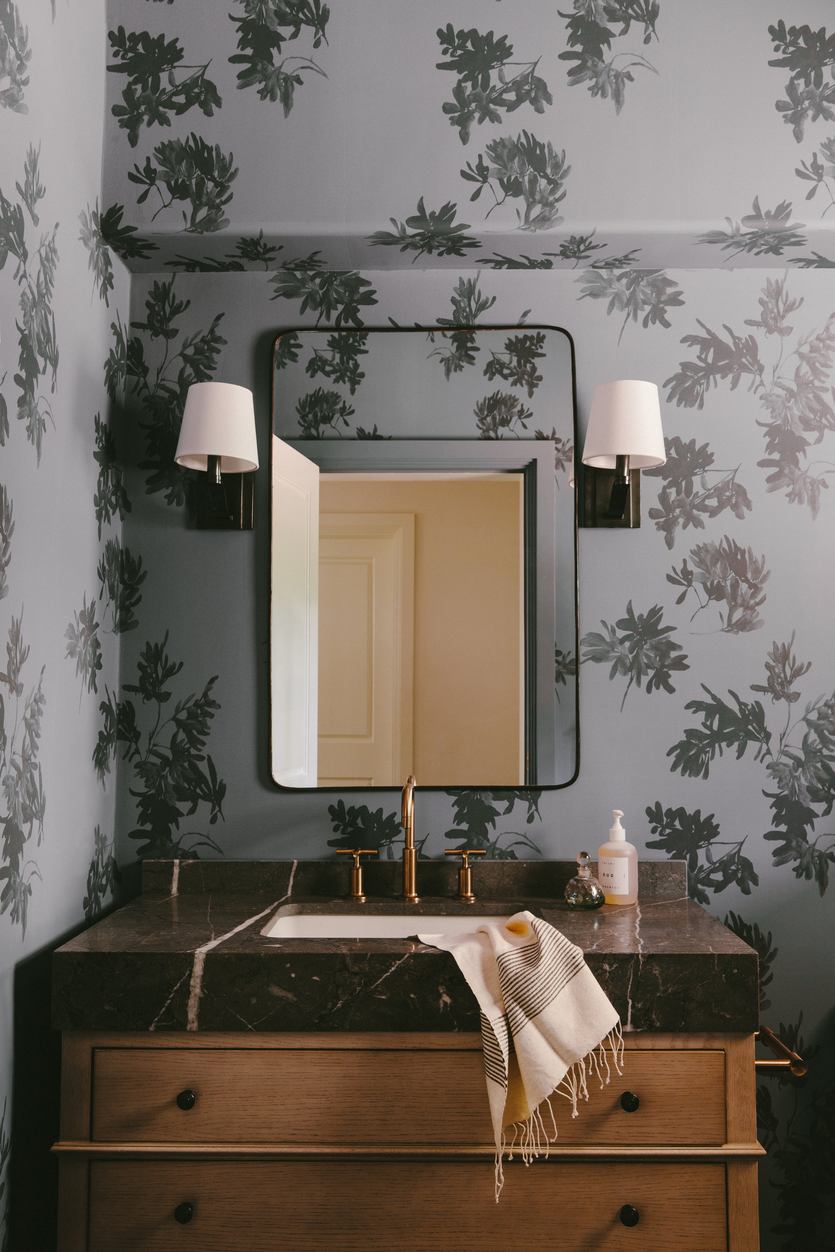 Pittosporum Wallpaper